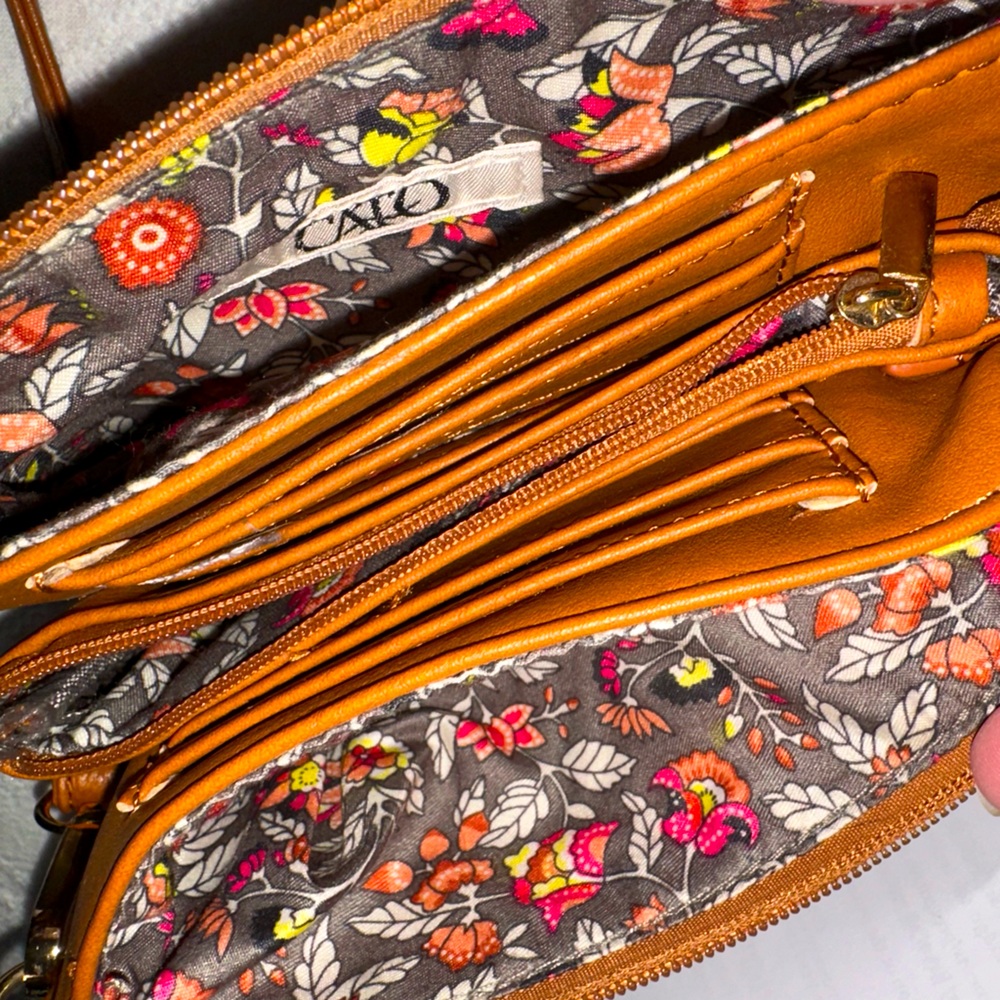 Crossbody purse wallet with fabric lining